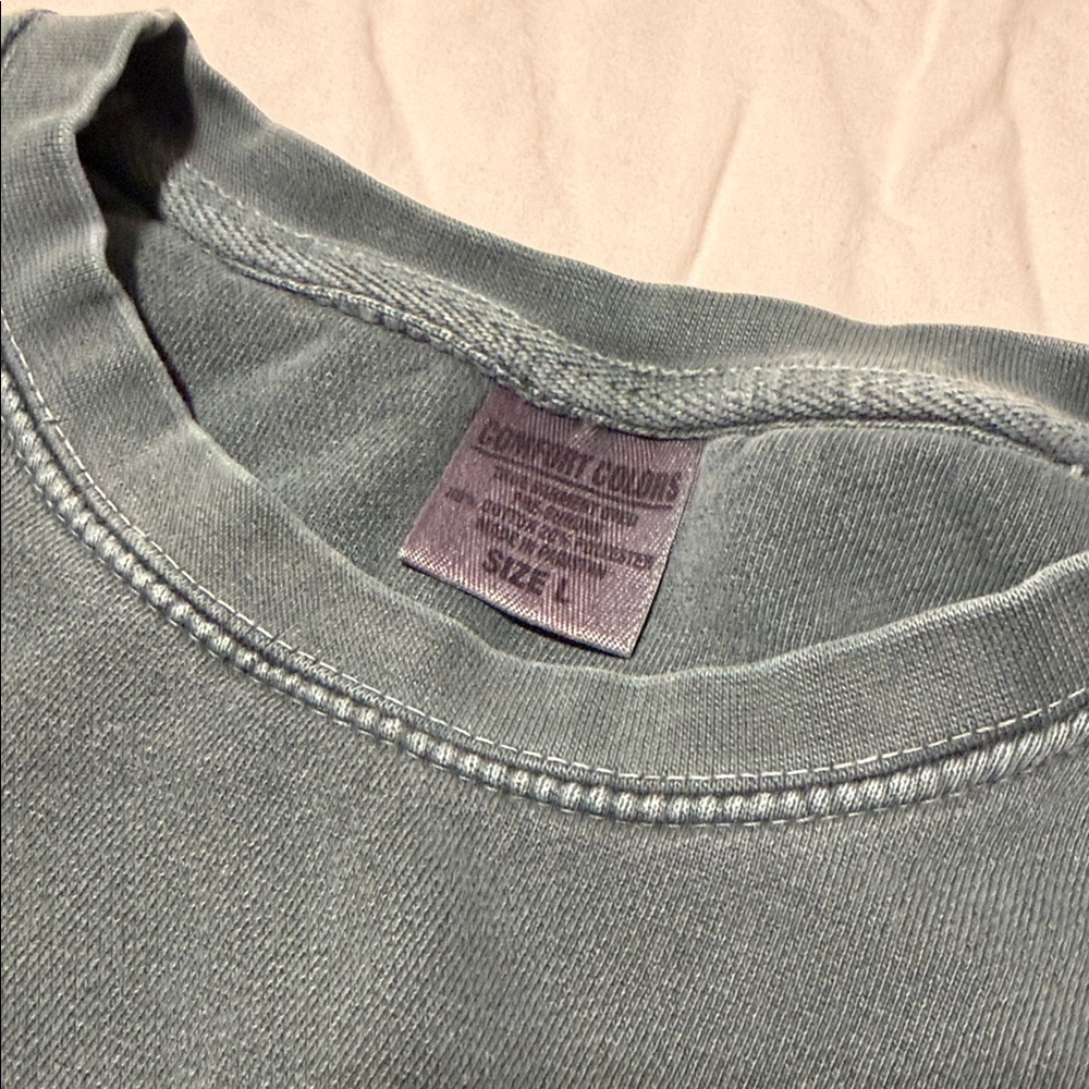Walter Anderson Sweatshirt, Size Large - Picture 4 of 5